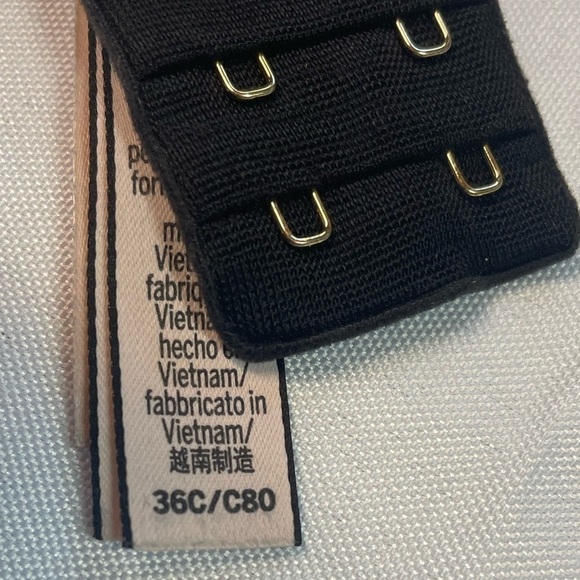 Victoria secret bra with gold hardware. Light padded with a satin finish. 36C - Picture 3 of 3